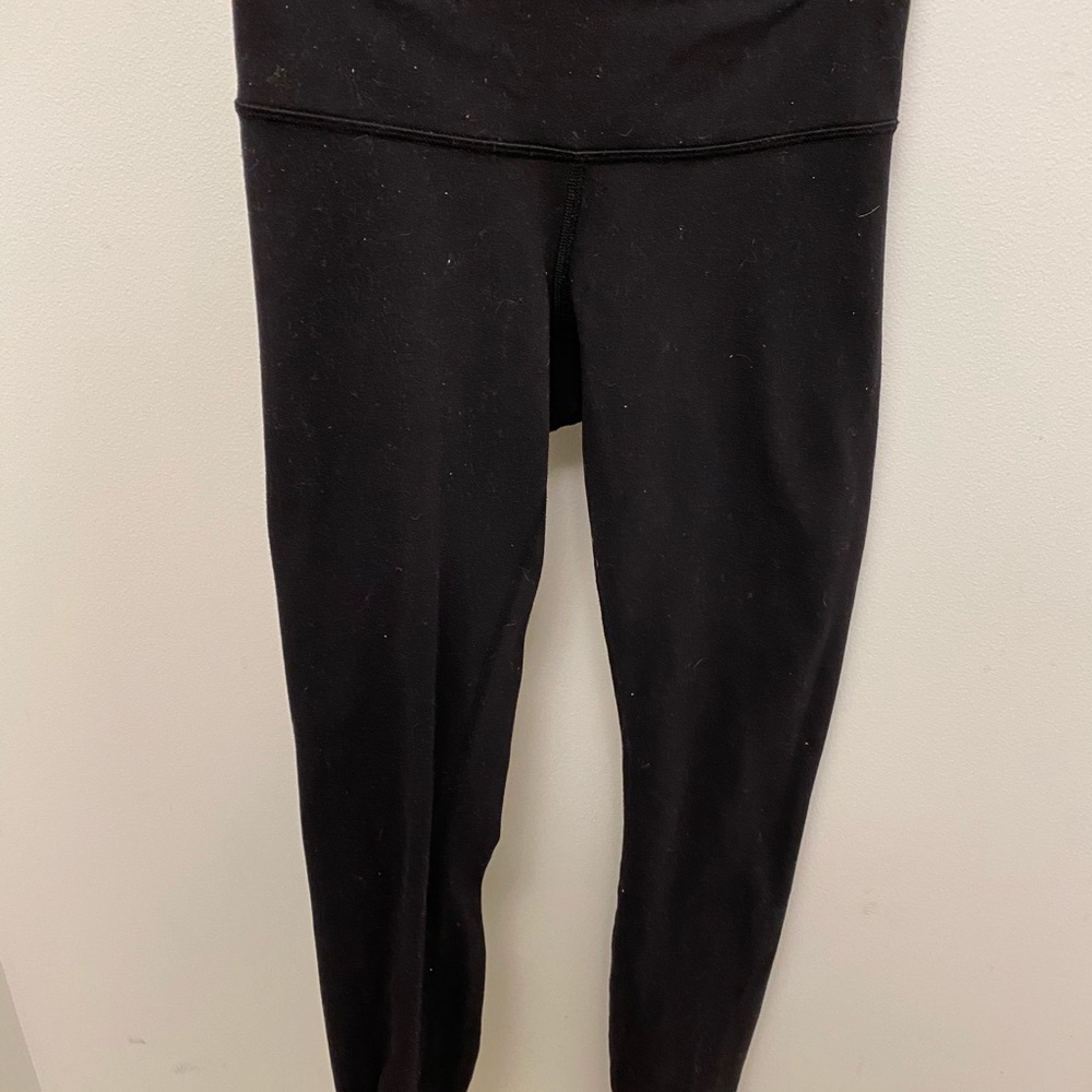 Lululemon Wunder Under leggings